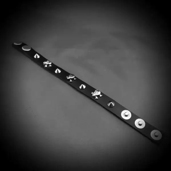 One Row Spike Genuine Leather Bracelet - Image 2
